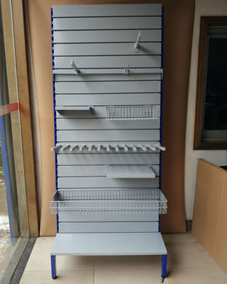 Μέταλλο 900mm πλάτος 450mm ράφια επίδειξης Pegboard βάθους για τα εργαλεία χεριών